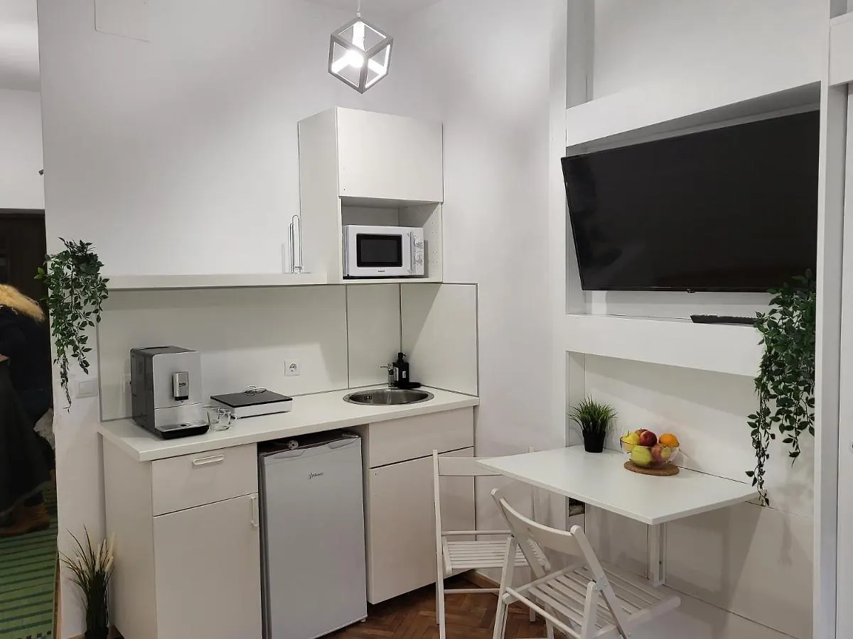 Cozy Old Town Apartments - Lipscani Bucharest