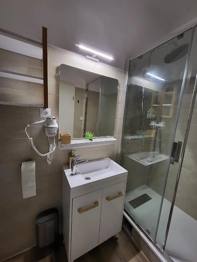 Cozy Old Town Apartments - Lipscani Bucharest 0*,